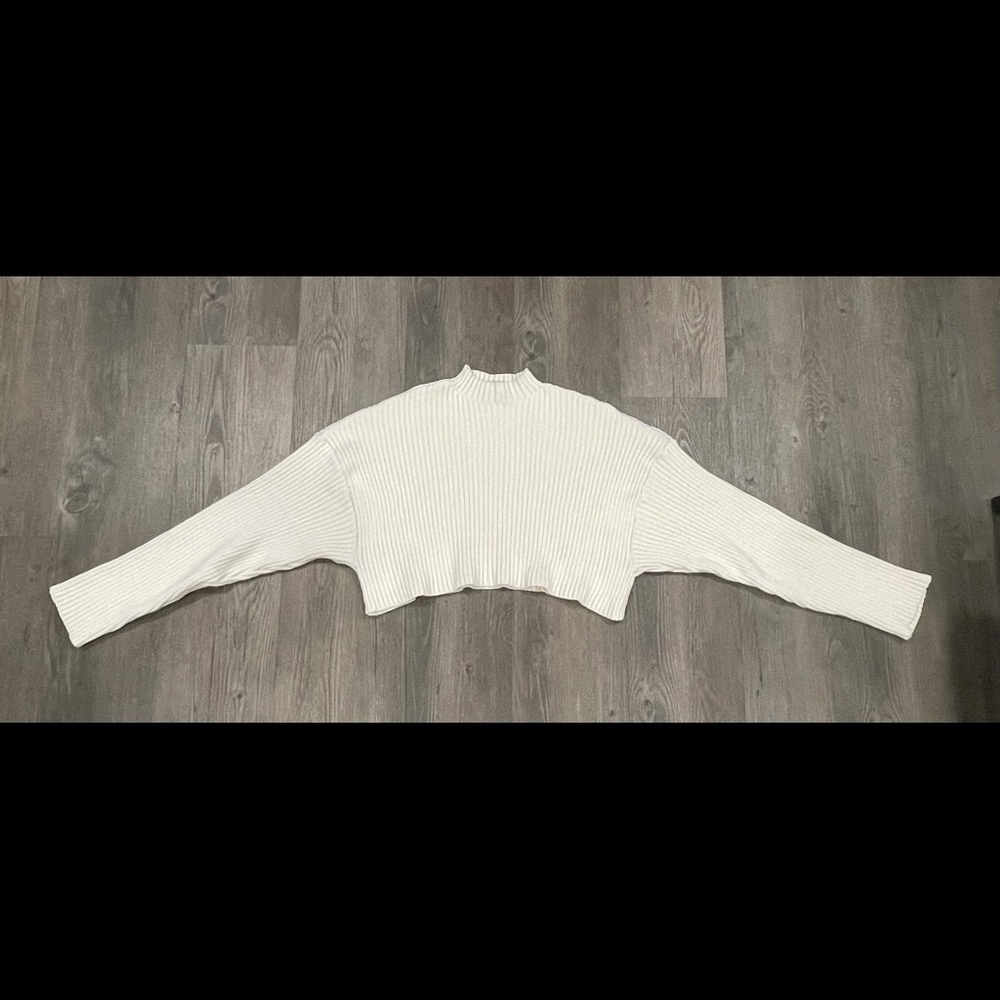 Zara cropped sweater